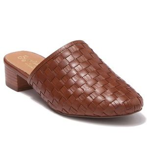 Seychelles Woven Mule